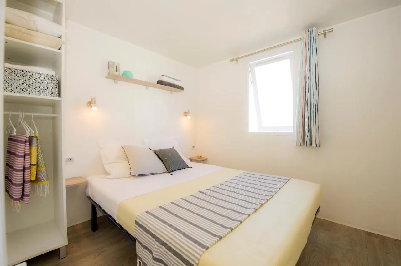 Vacanceselect Mobil Homes - Camping Platja Cambrils Spain