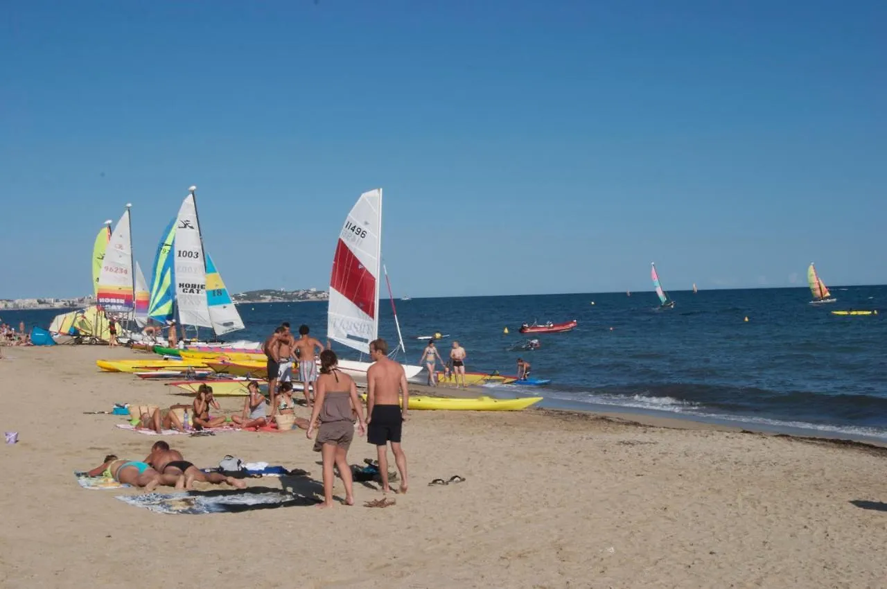 Vacanceselect Mobil Homes - Camping Platja Cambrils Spain